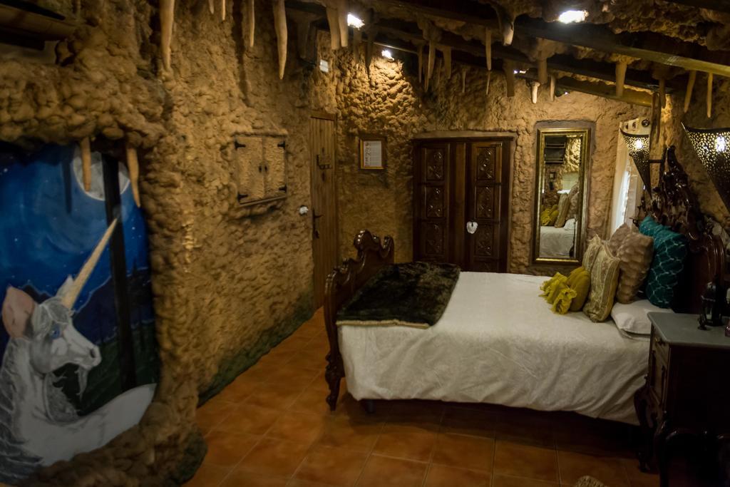 Cal Ganso Encantat Albinyana Zimmer foto